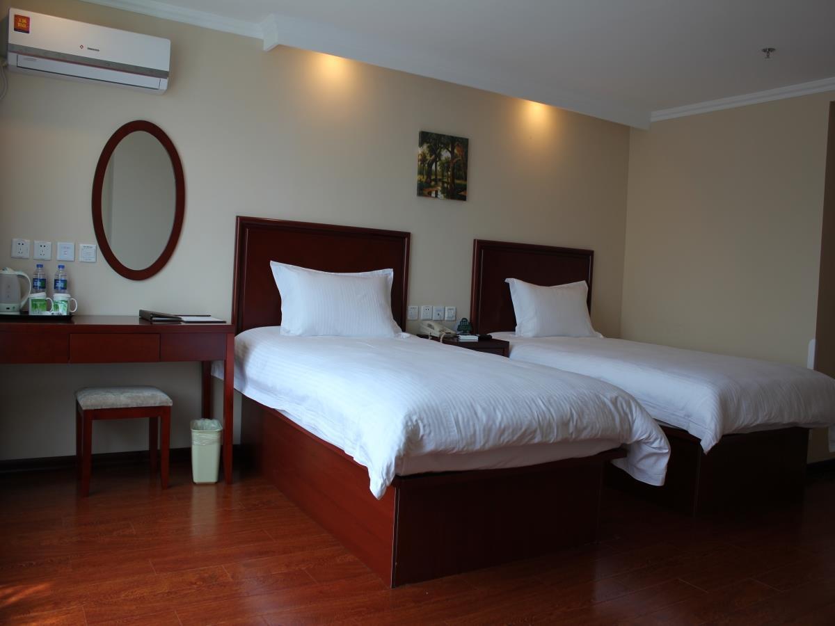 Greentree Inn Liaoning Dalian Development Zone Jinma Road Pedestrian Street Express Hotel エクステリア 写真
