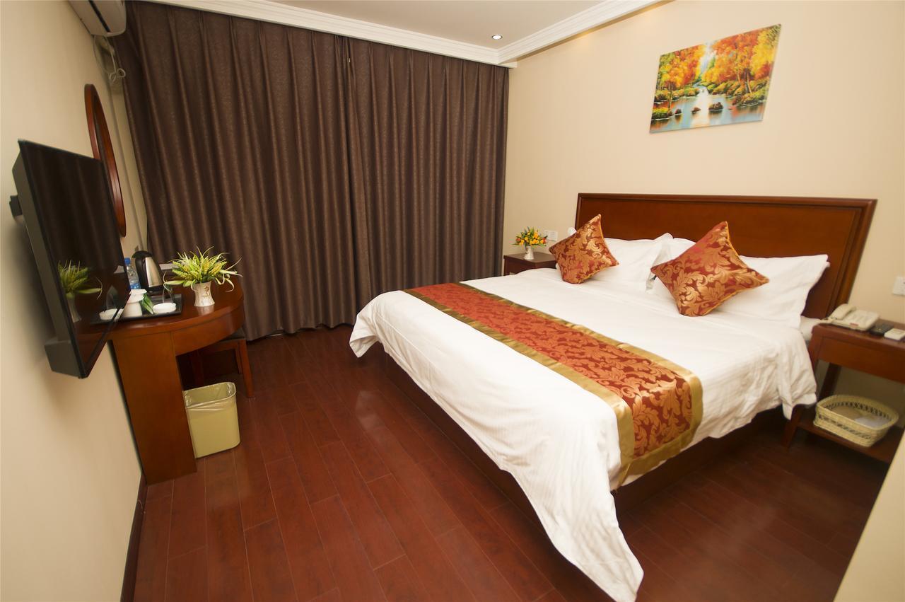 Greentree Inn Liaoning Dalian Development Zone Jinma Road Pedestrian Street Express Hotel エクステリア 写真